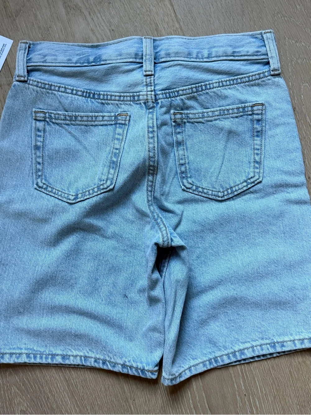 Old Navy Light Blue Baggy Knee Denim Shorts